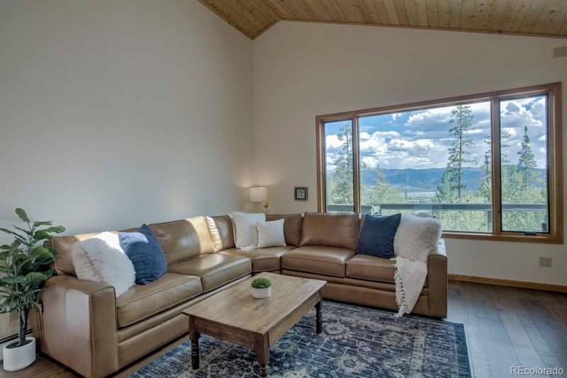102 Thimbleberry Way, Silverthorne, CO 80498