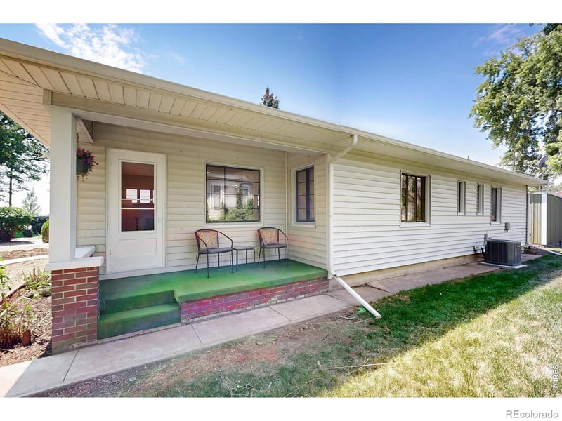 10 Park Ave, Eaton, CO 80615