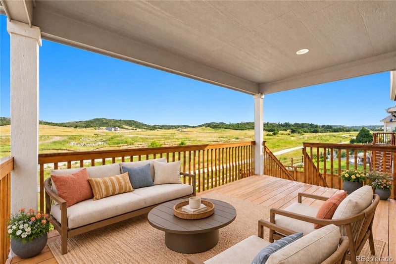 6142 Leilani Ln, Castle Rock, CO 80108