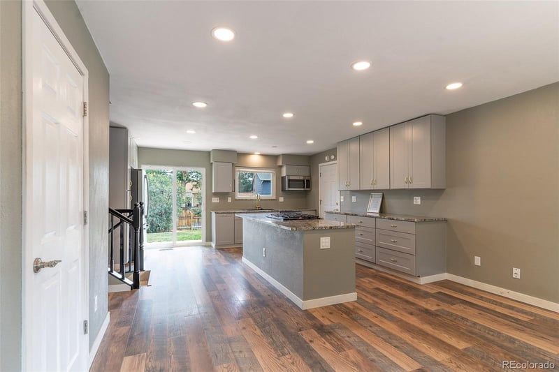 4912 S Xenon Ct, Morrison, CO 80465