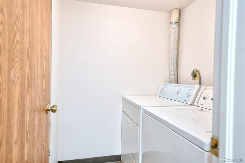481 S Kalispell Way #103, Aurora, CO 80017