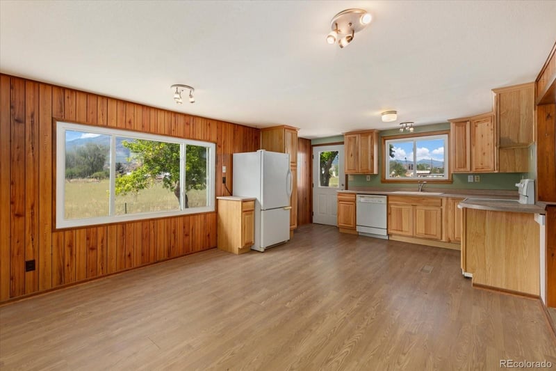 533 River Dr, Salida, CO 81201