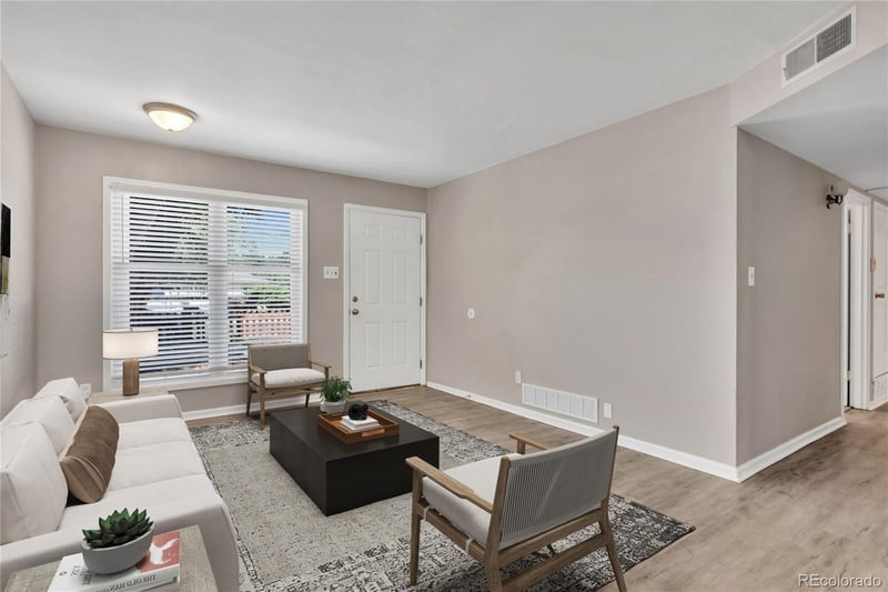 1215 Yuba St, Aurora, CO 80011