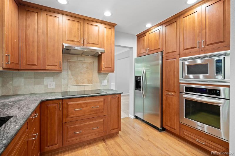2027 S Gray Dr, Denver, CO 80227