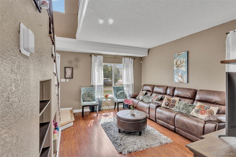 4137 Orleans Ct, Denver, CO 80249