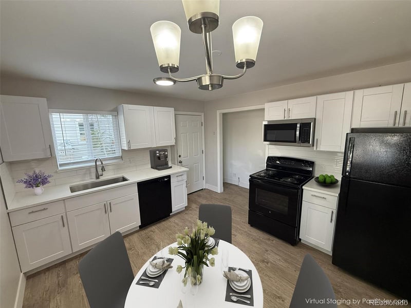 940 Moline St, Aurora, CO 80010