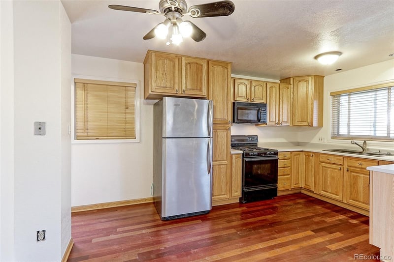 409 E 109th Ave, Northglenn, CO 80233