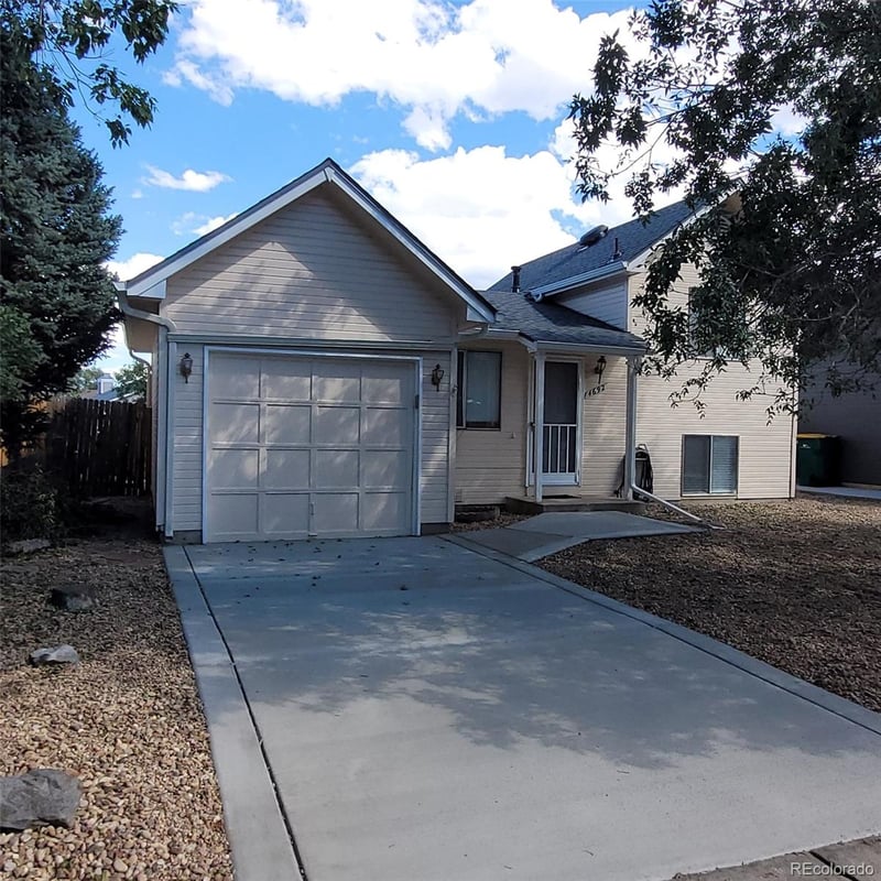 4692 S Pagosa Cir, Aurora, CO 80015
