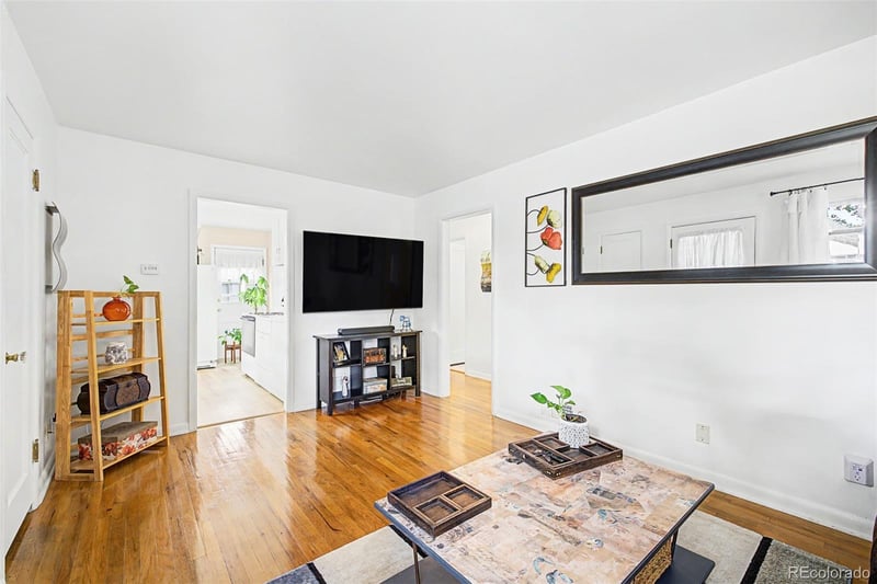2616 S Linley Ct, Denver, CO 80219
