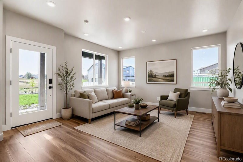 1203 S Algonquian St, Aurora, CO 80018