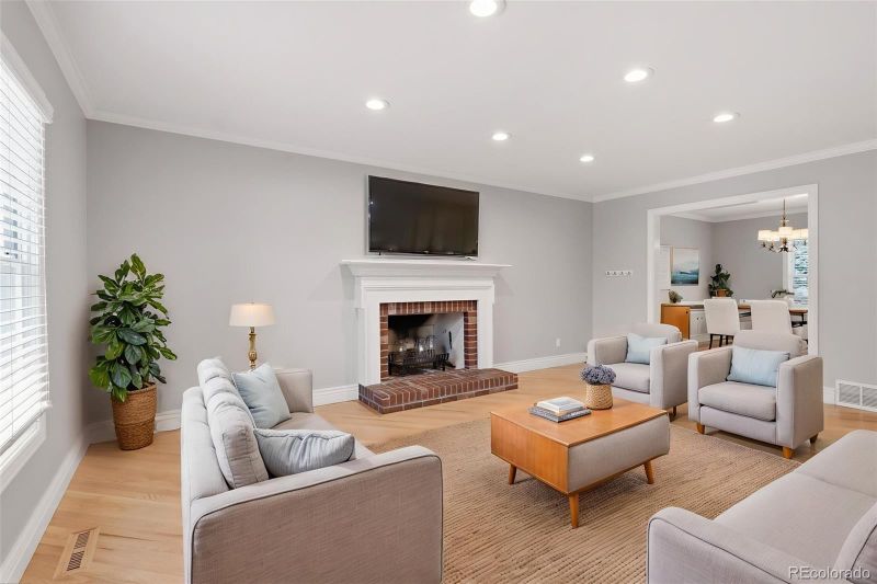 5497 E Hinsdale Pl, Centennial, CO 80122