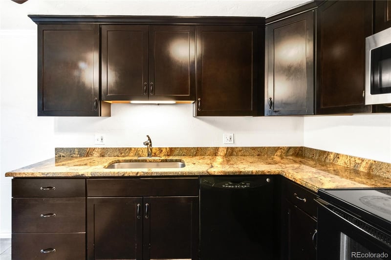 6427 W 11th Ave #5, Denver, CO 80214