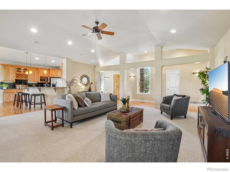 4251 Malibu Dr, Berthoud, CO 80513