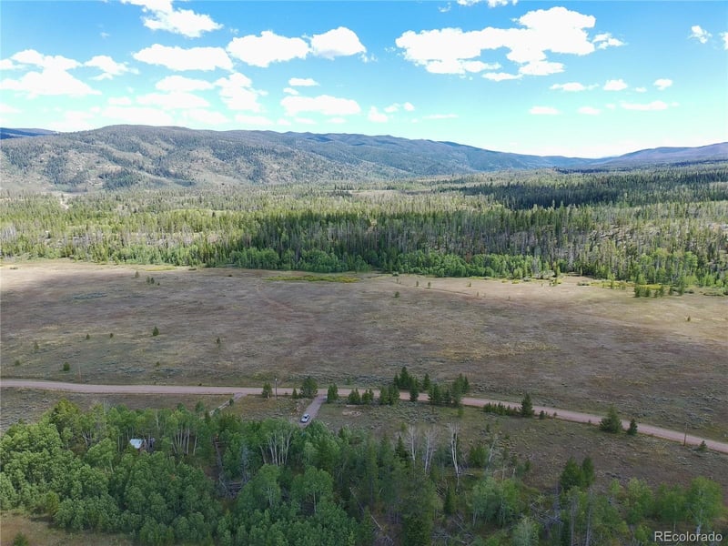 33130 Ramuda Trl, Oak Creek, CO 80467