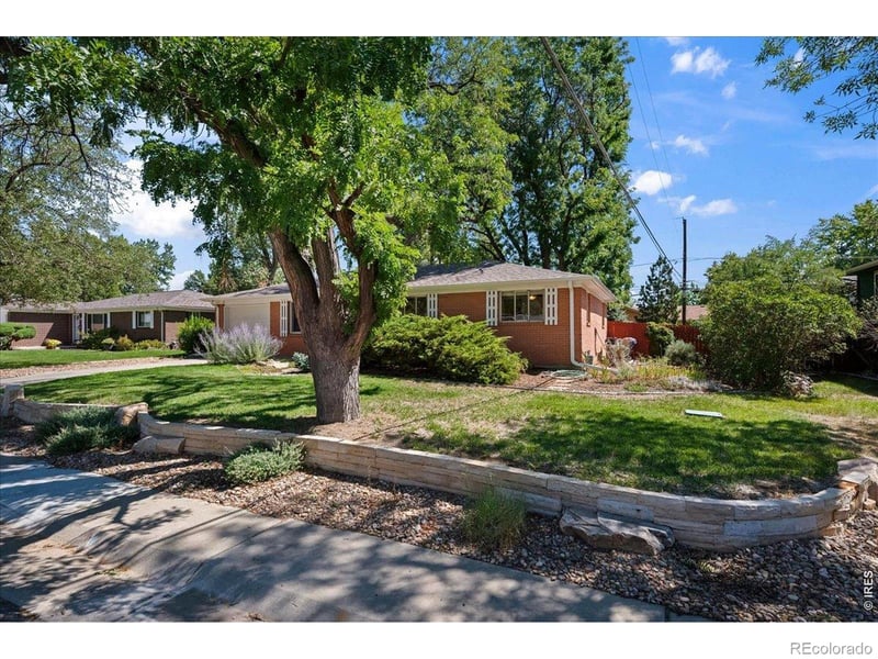 896 Birch St, Broomfield, CO 80020