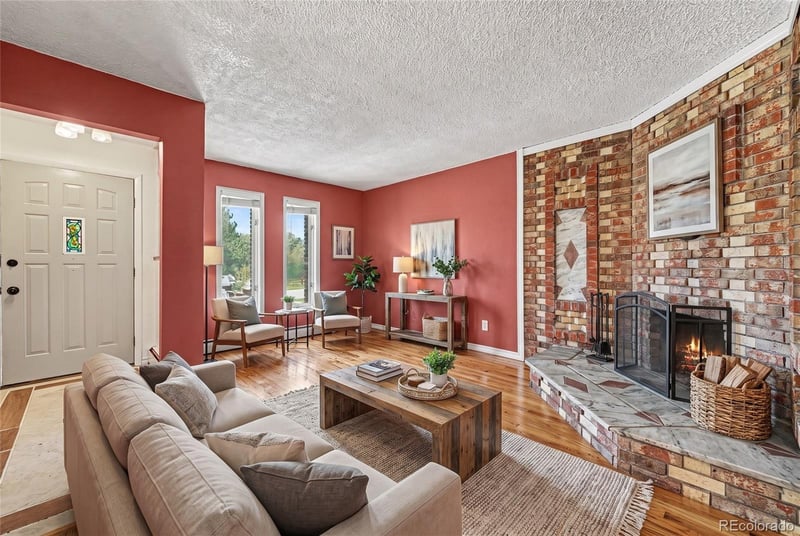 697 Lupine St, Golden, CO 80401