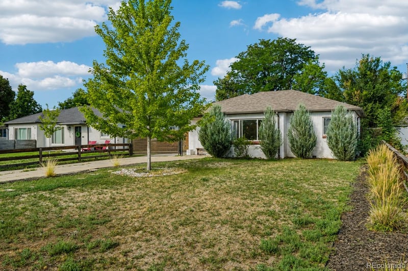 2323 Oneida St, Denver, CO 80207