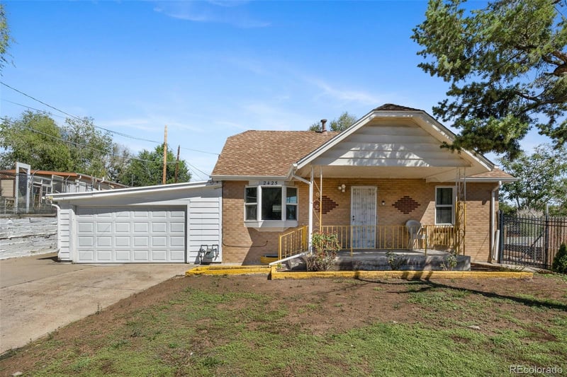 2425 W College Ave, Denver, CO 80219