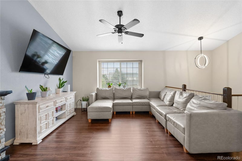 2524 Weyburn Way, Colorado Springs, CO 80922