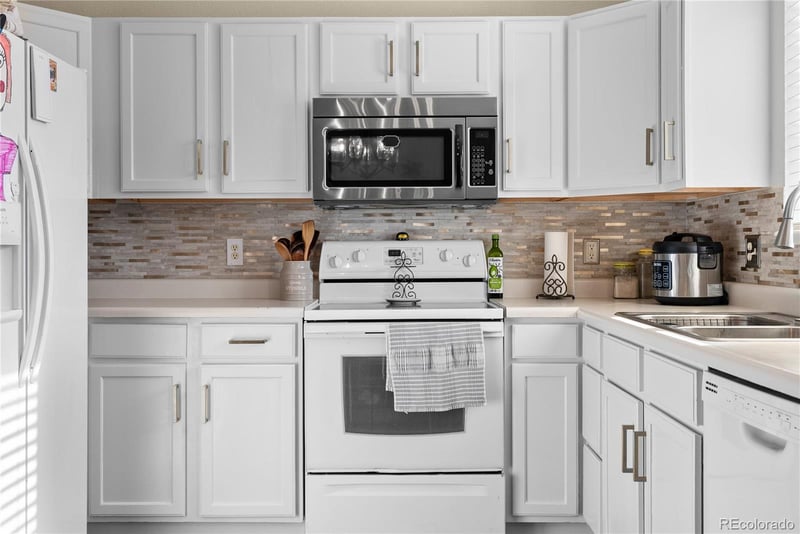 2524 Weyburn Way, Colorado Springs, CO 80922