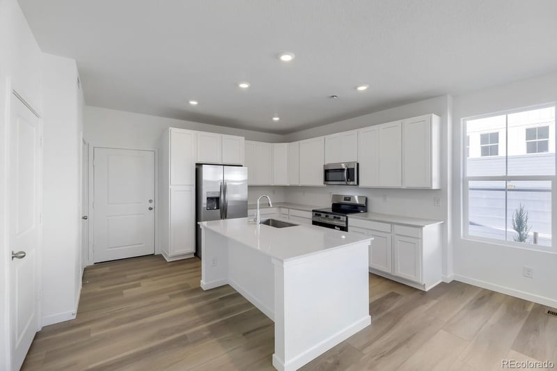 15526 Gilpin Ave, Parker, CO 80134