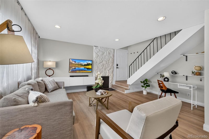 1306 S Carson Way, Aurora, CO 80012
