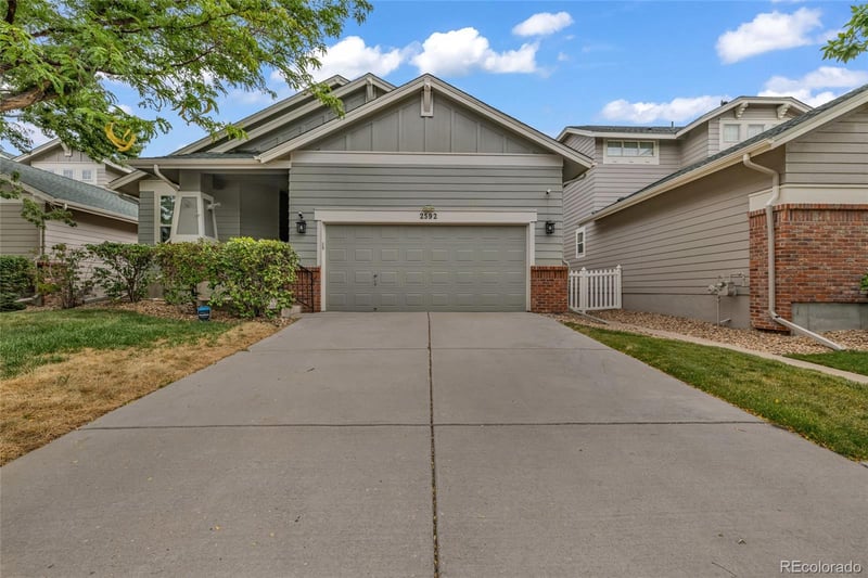 2592 S Troy Ct, Aurora, CO 80014