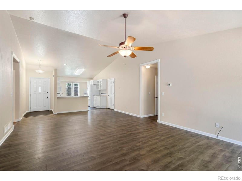 526 Dunraven Dr, Fort Collins, CO 80525