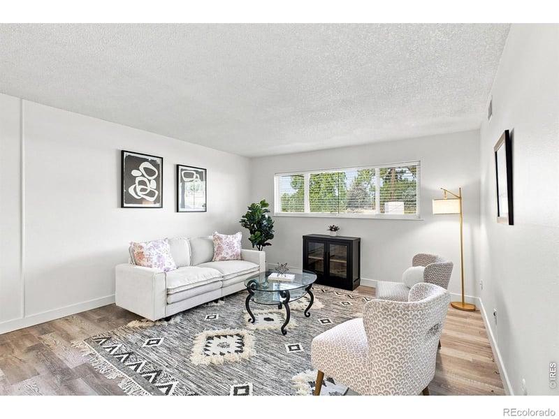 50 E Highline Cir #102, Centennial, CO 80122