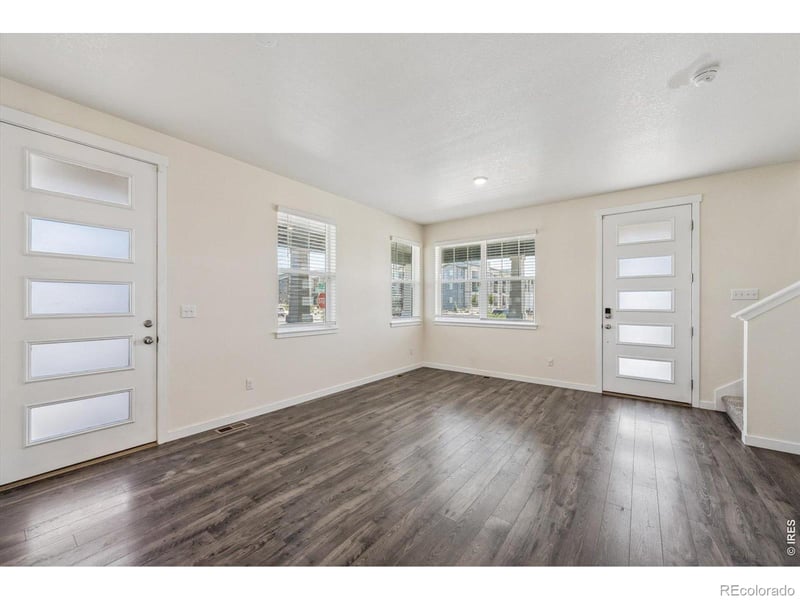 21891 E 7th Ave, Aurora, CO 80018