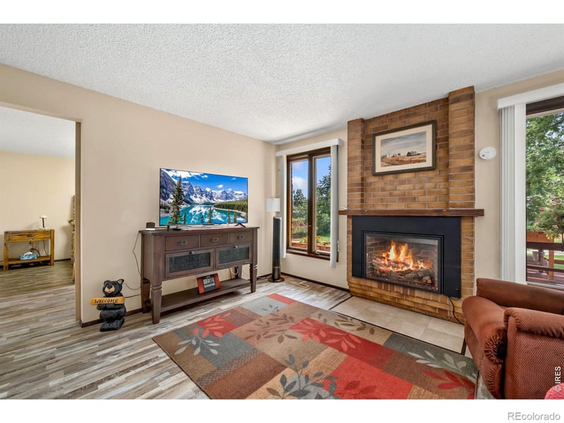 1100 Taft Ave #8, Loveland, CO 80537