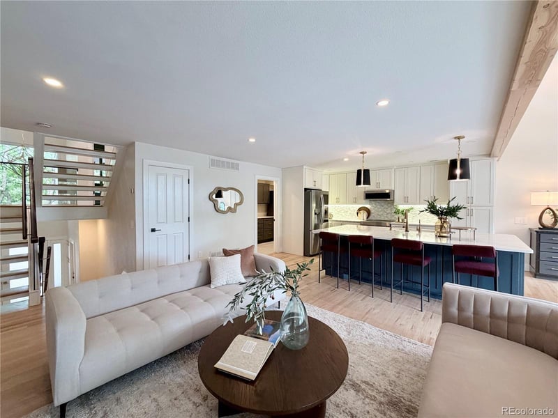 10020 E Maplewood Ave, Englewood, CO 80111