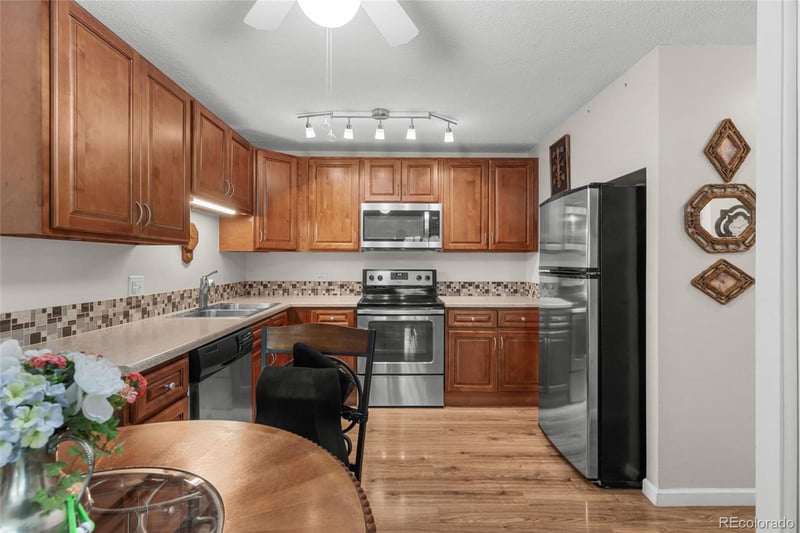 595 S Alton Way #11C, Denver, CO 80247