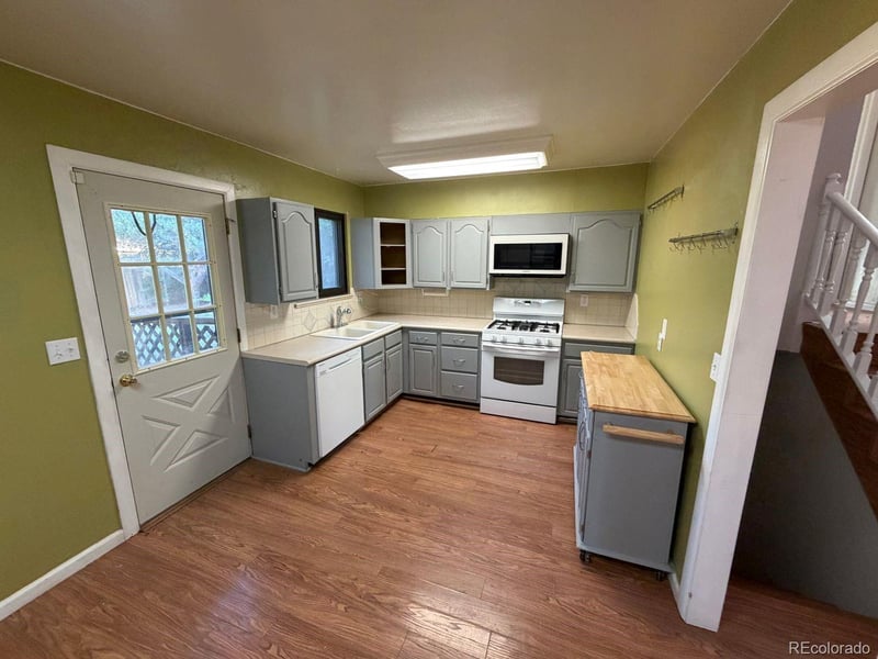 3111 Troy St, Aurora, CO 80011