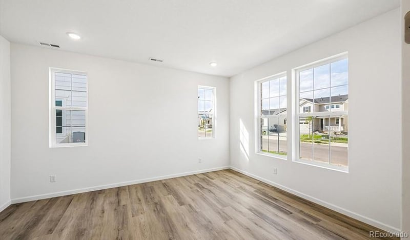 4140 Orangewood Dr, Johnstown, CO 80534