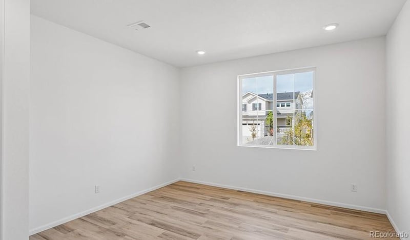 4156 Orangewood Dr, Johnstown, CO 80534