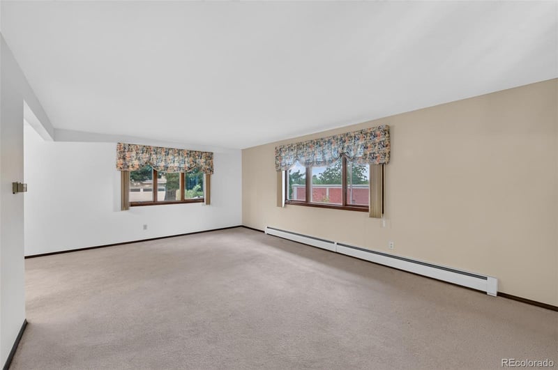8298 W 72nd Ave, Arvada, CO 80005
