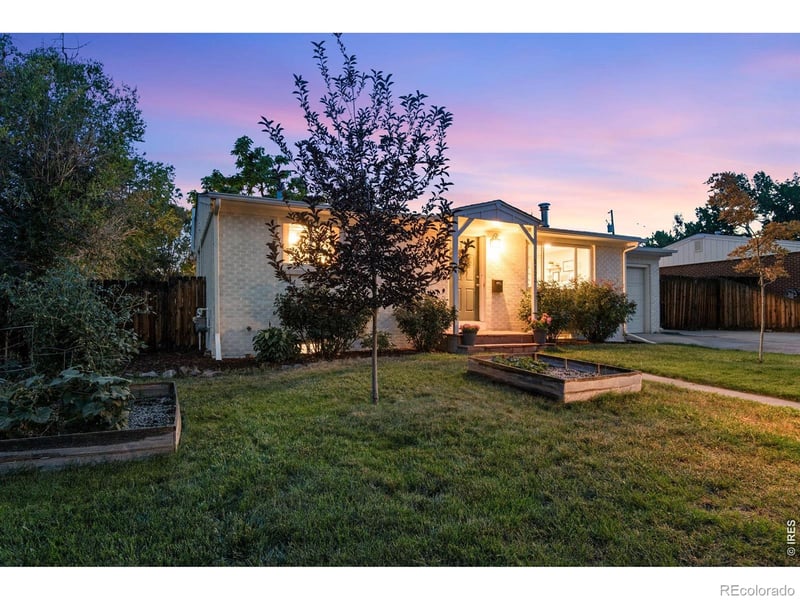 5123 Jellison St, Arvada, CO 80002