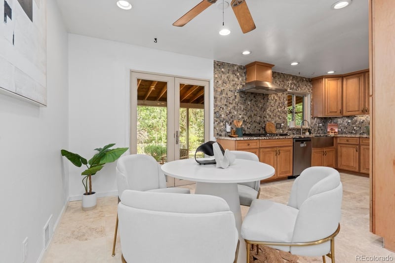 6160 Brooks Dr, Arvada, CO 80004