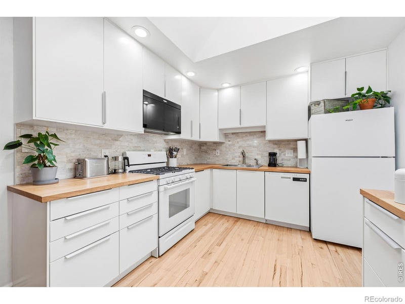 1050 Miami Way, Boulder, CO 80305