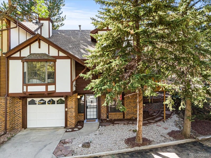 717 20th St, Golden, CO 80401