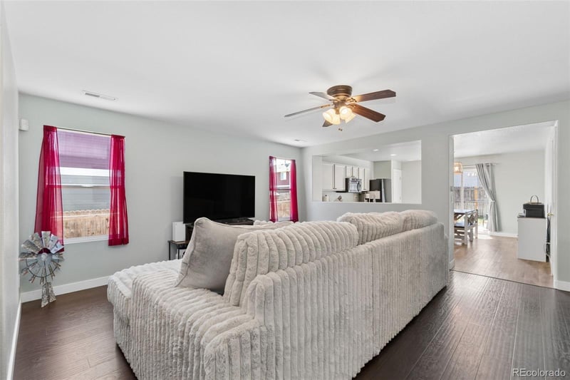 727 Willow Dr, Brighton, CO 80603