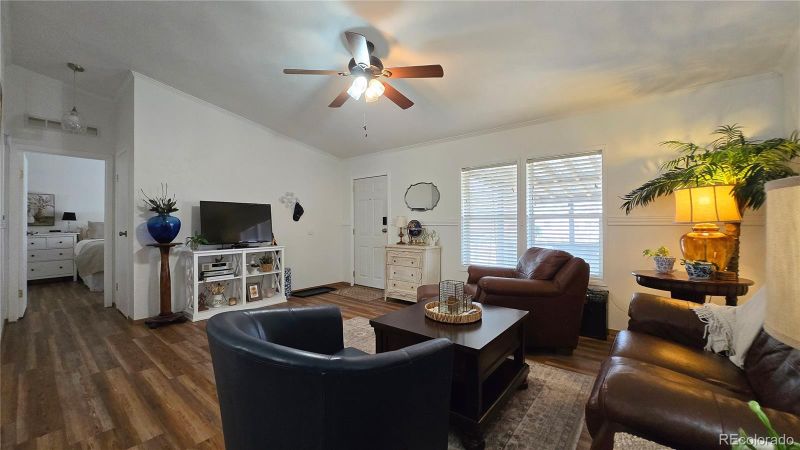 52 San Isabel Blvd, Walsenburg, CO 81089