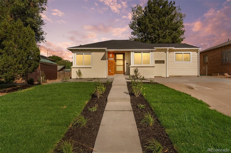 3690 Newport St, Denver, CO 80207
