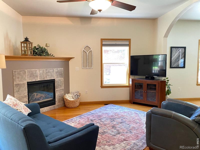 214 E Colorado Ave, Berthoud, CO 80513