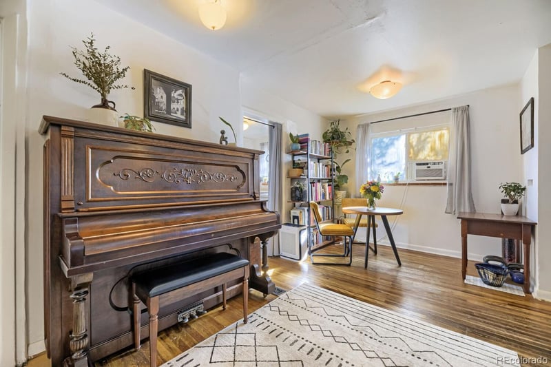2625 S King St, Denver, CO 80219