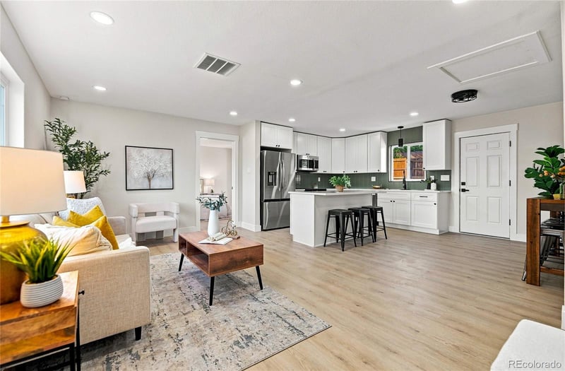 1241 E 90th Ave, Thornton, CO 80229