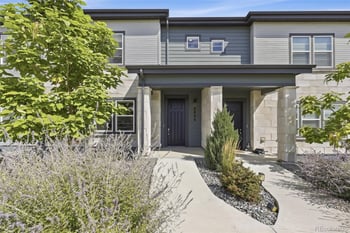 8806 Fraser River Loop, Littleton, CO 80125