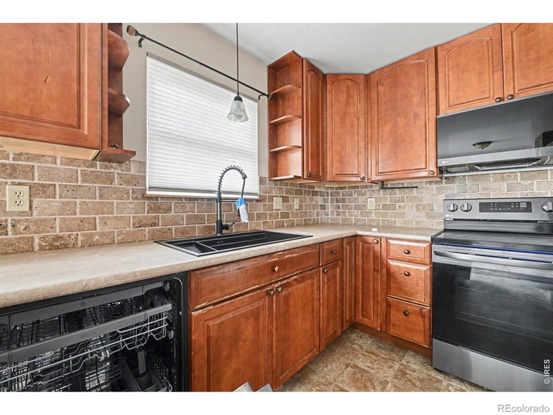1137 Gateway Ave, Fort Morgan, CO 80701