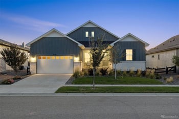 8735 S Quemoy St, Aurora, CO 80016
